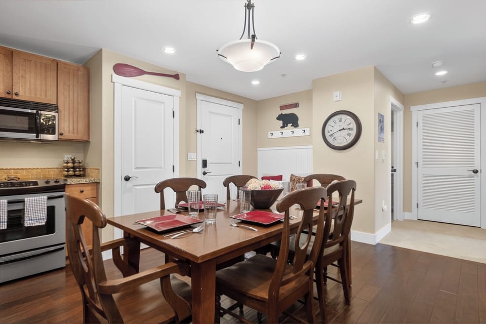 Fully stocked kitchen / dining area provides everything needed for family meals