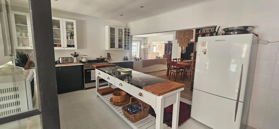 Lily Cottage | Living area