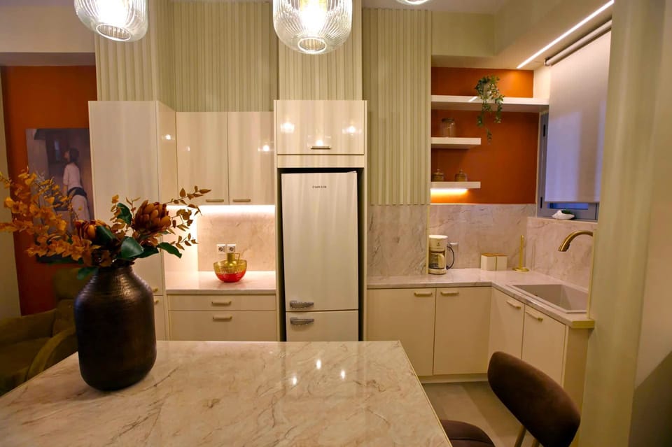 House | 1 bedroom, soundproofing, Internet