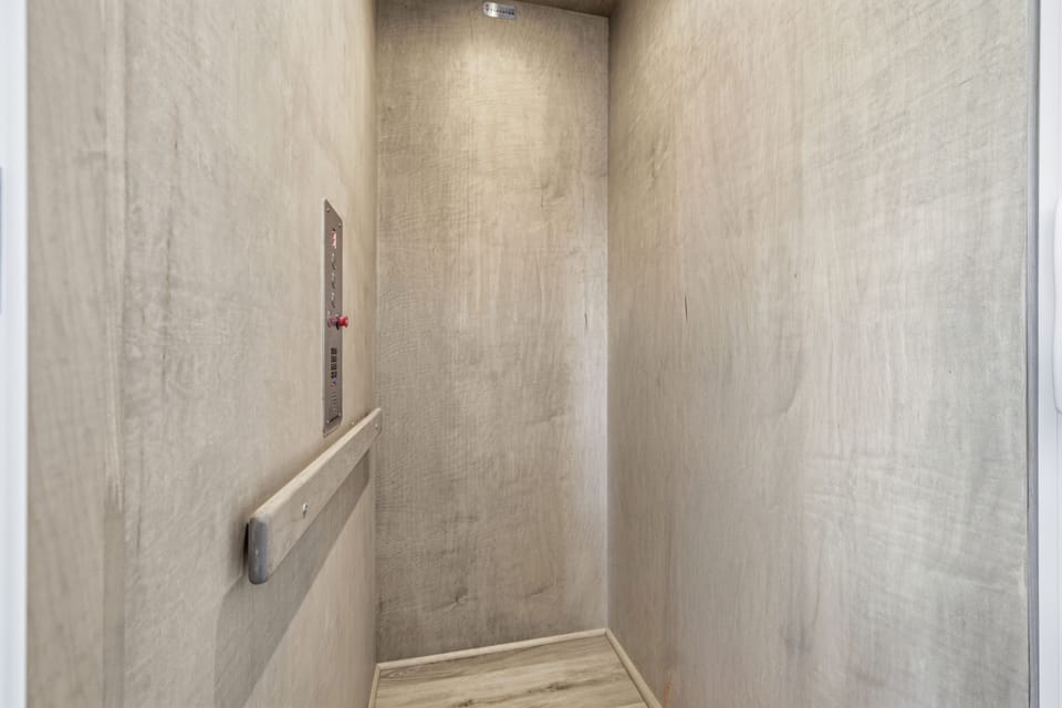 Elevator