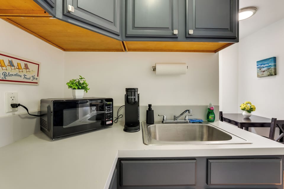 Apartment (0 Bedroom) | Interior
