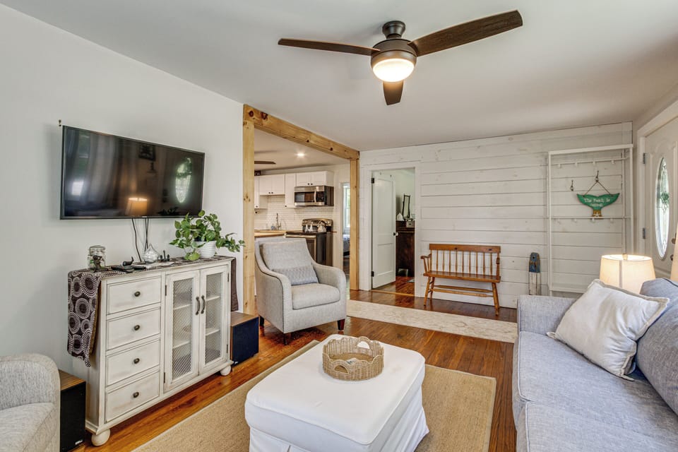 Cottage (2 Bedrooms) | Interior