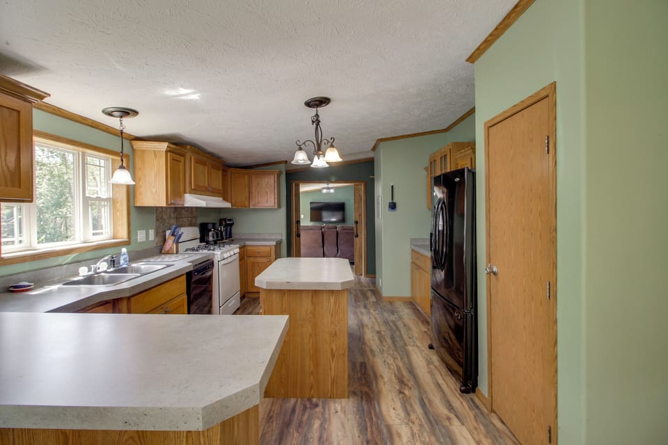 House (3 Bedrooms) | Interior