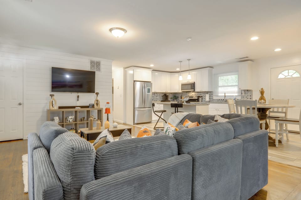 House (4 Bedrooms) | Interior