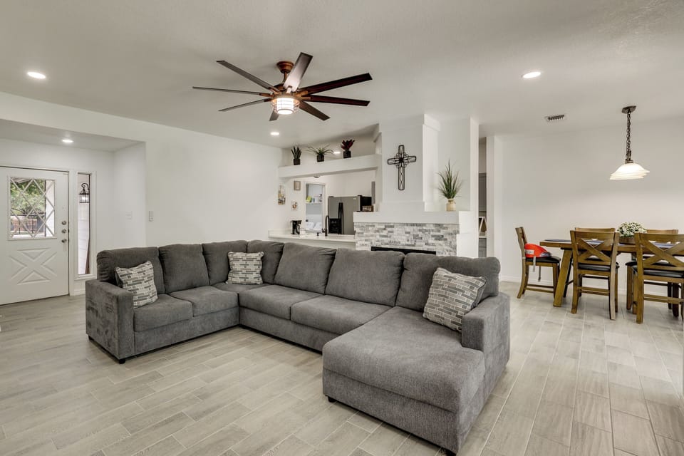 House (3 Bedrooms) | Interior