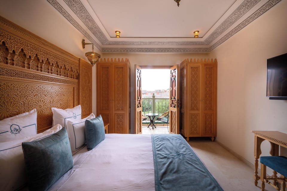 Romantic Suite, Pool View | In-room safe, desk, laptop workspace, free WiFi