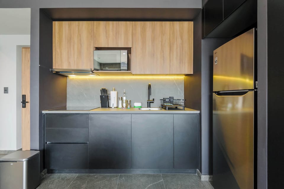 Fully equipped kitchen for everyday cooking.
