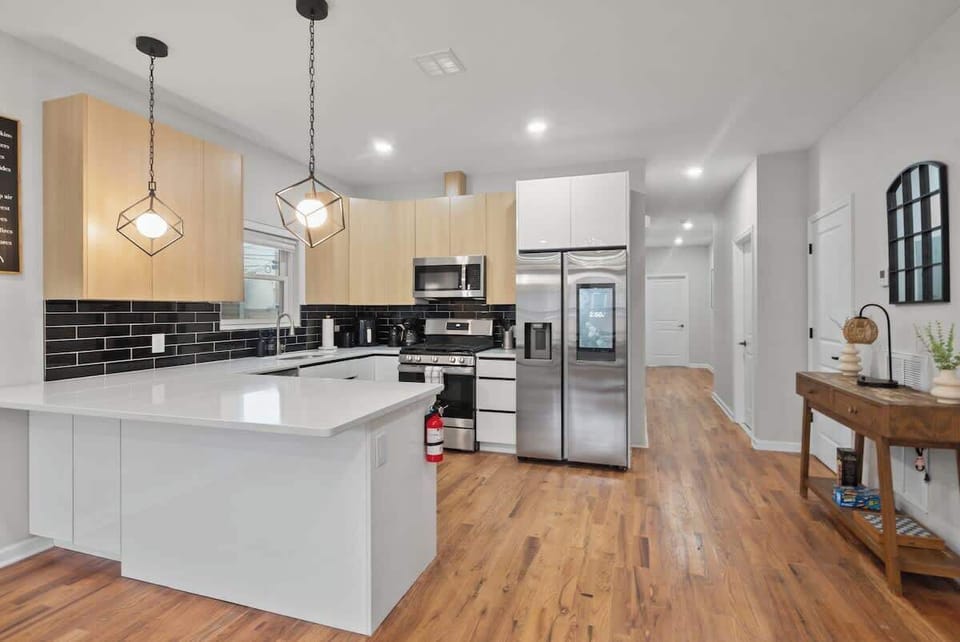 Open kitchen layout with ample prep space and modern appliances—perfect for families, groups, and extended stays.