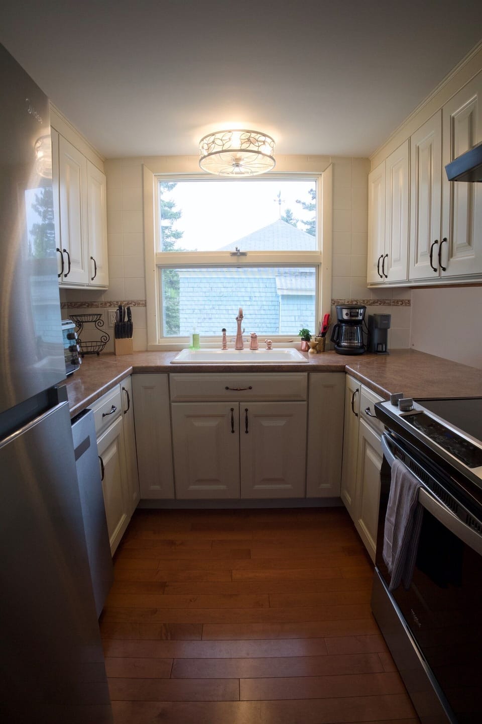 Tiny and capable kitchen