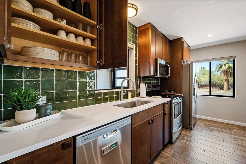 Kitchen - open cabinet to see dishware