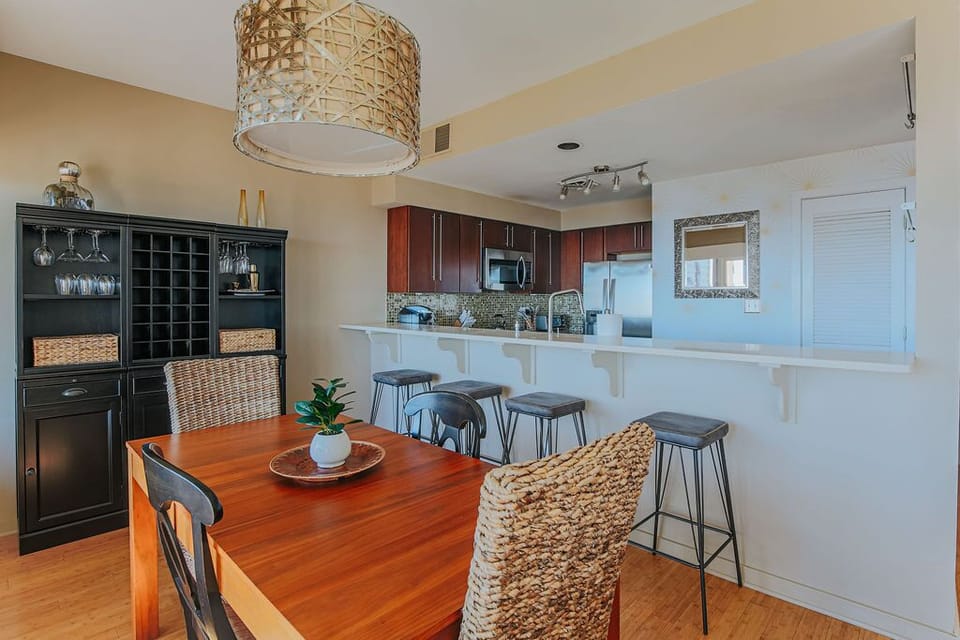 Condo, Private Bathroom (Firefly on The Ridge) | Dining