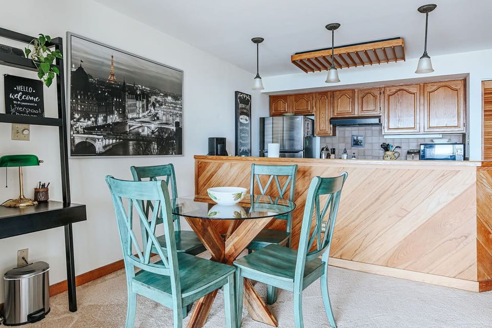 Condo, Private Bathroom (Panoramic Peak) | Dining