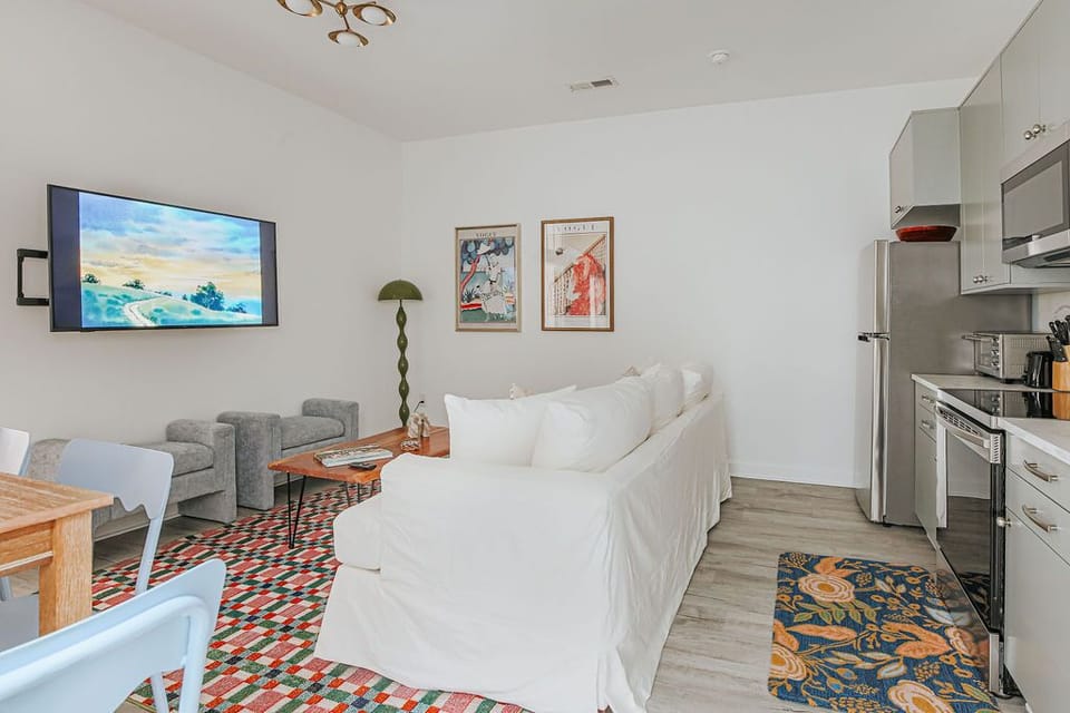 Apartment, Private Bathroom (The Social Loft) | Lounge