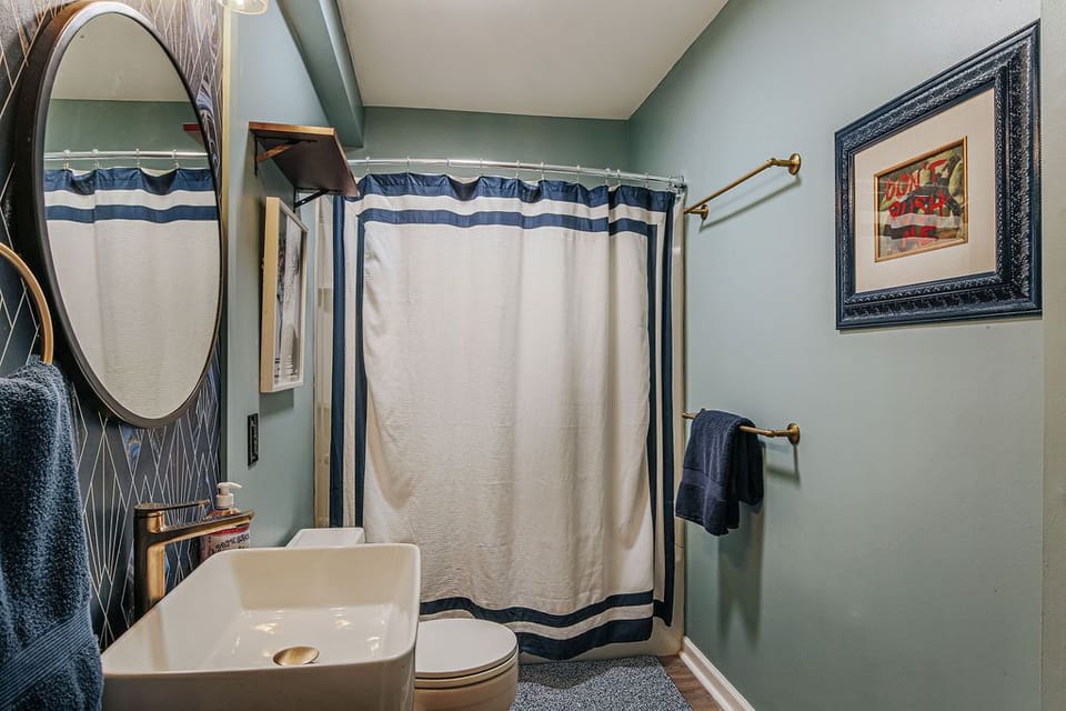 Tucked Inn: Lower Unit House in Nelson County
