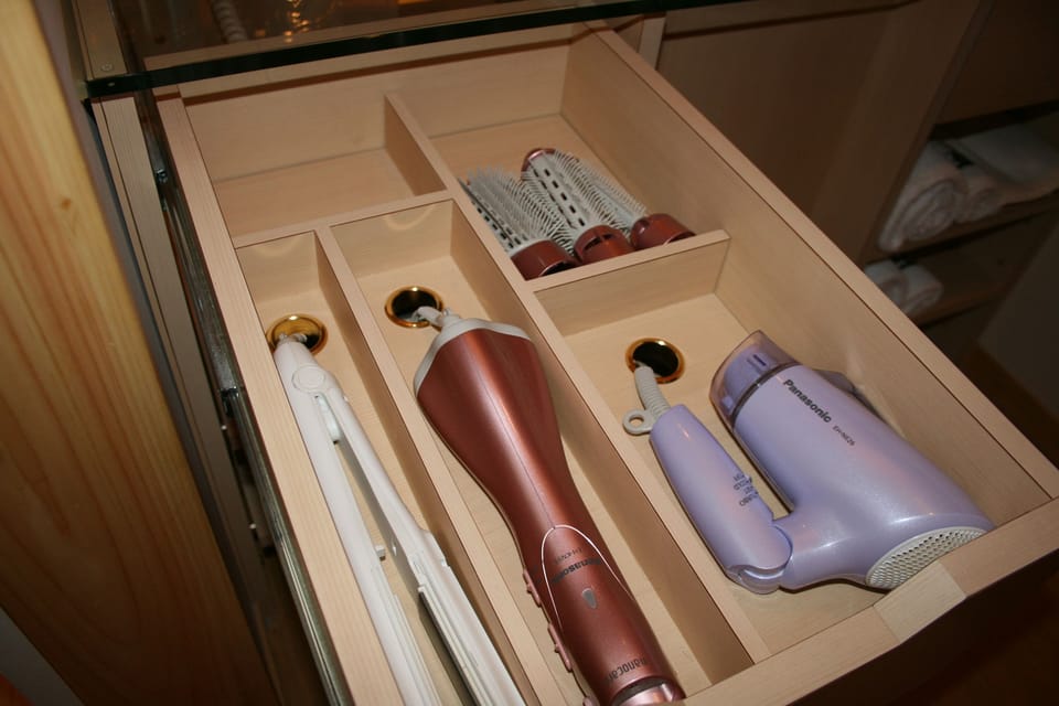 Luxury Double Room, 1 Bedroom, Refrigerator & Microwave | Room amenity
