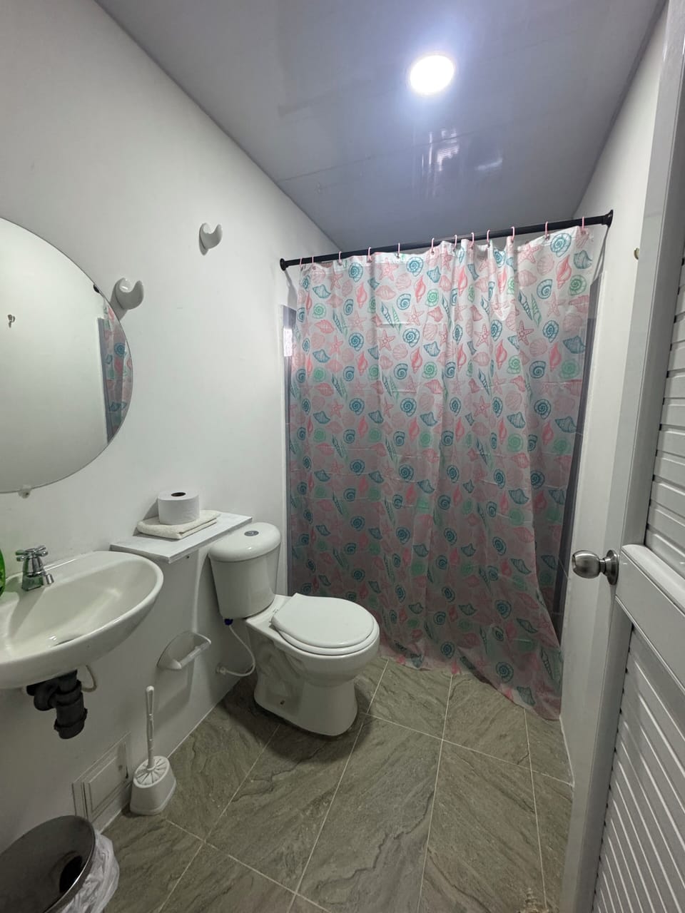 Towels, toilet paper