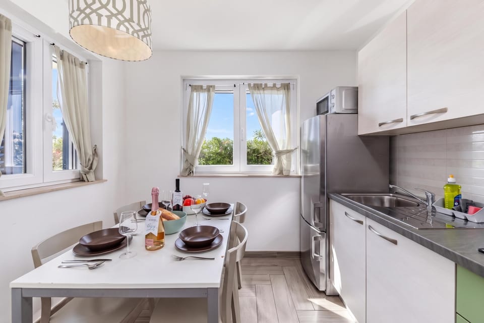 Kitchen and dining area