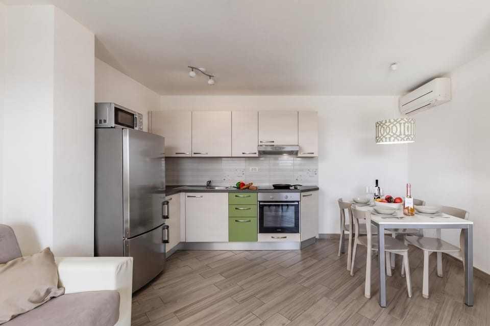 Kitchen and dining area
