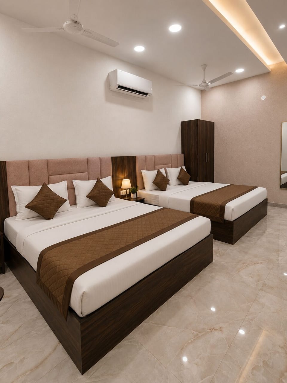 Family Room | Egyptian cotton sheets, premium bedding, memory foam beds, in-room safe