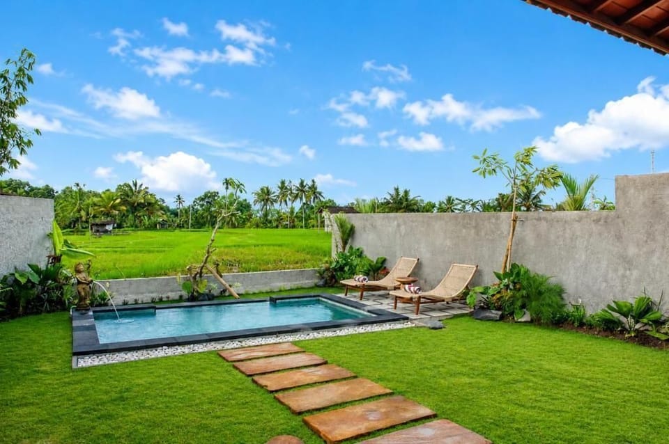 Comfort Villa, Garden Area | Pool | Outdoor pool
