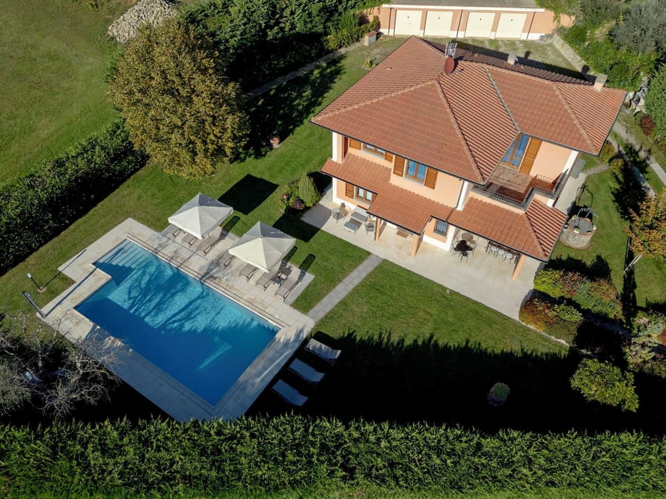 Swimming Pool, Residential Area, House, Home, Roof, Estate, Land Lot, Lawn, Farmhouse, Resort