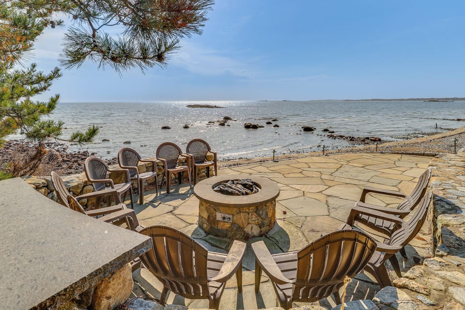 Waterfront Home | Fire Pit
