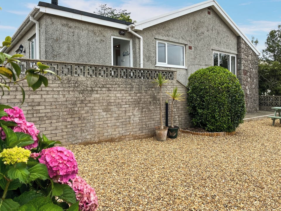 Outdoor | Penbryn Cottage, Benllech