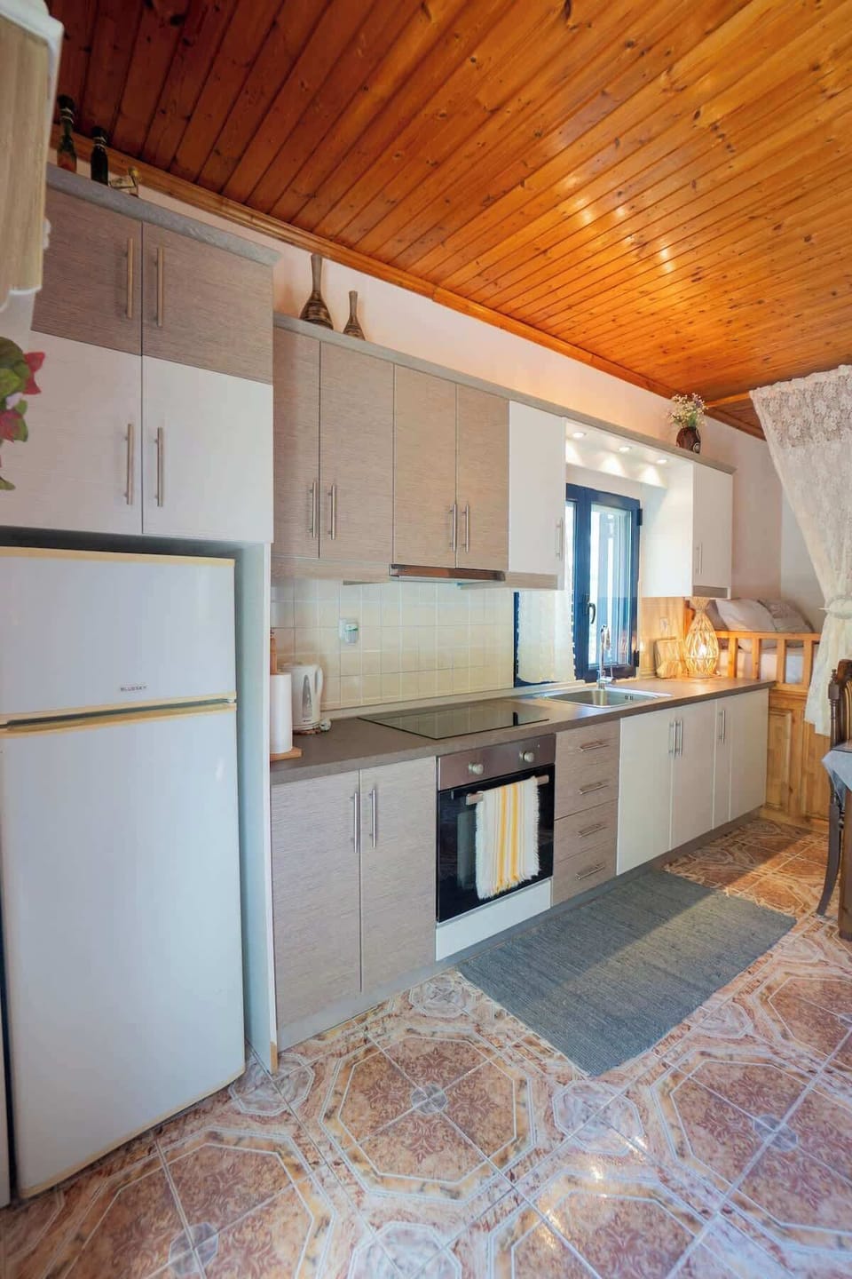 Interior Wide Layout