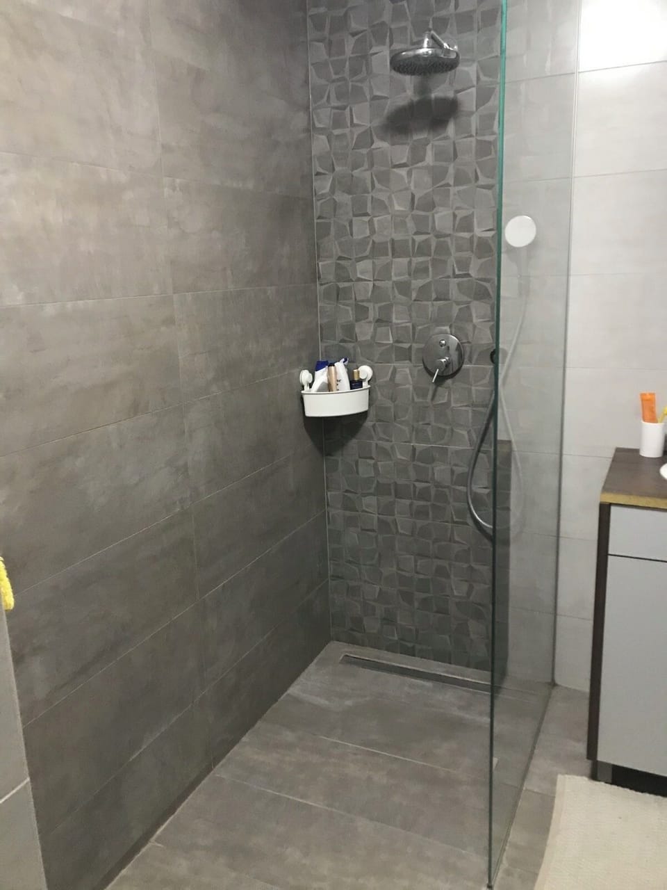 Comfort Apartment, Terrace, Garden View | Bathroom | Towels, soap, toilet paper