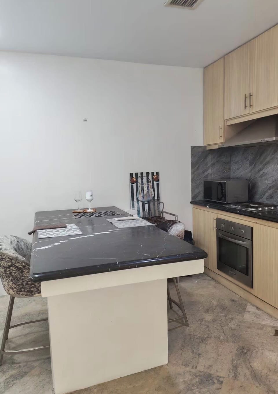 Luxury Condo, Mountain View | Private kitchen | Electric kettle