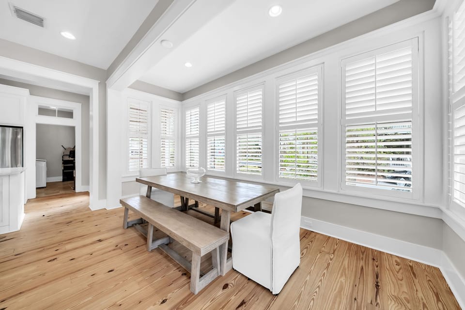 Dining room seating 