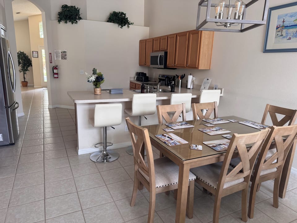 Family Dining Nook