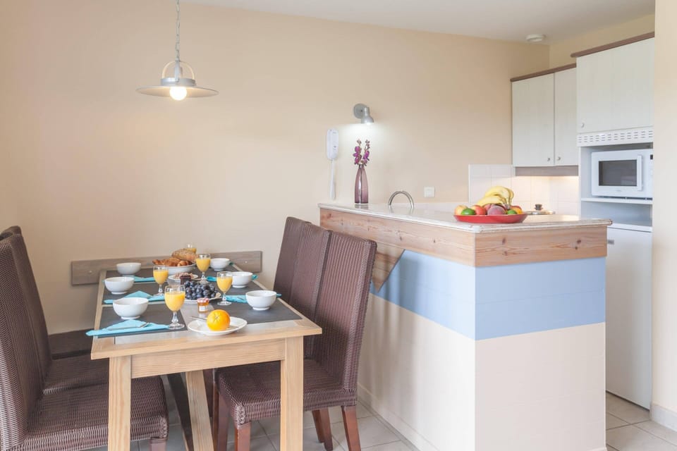 House | Dining