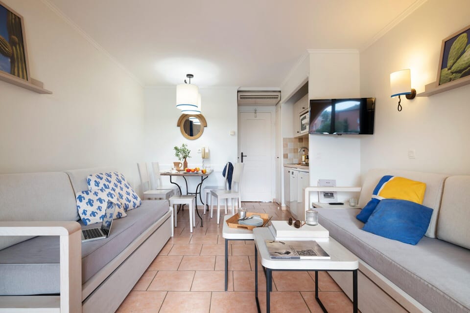 Apartment | Living room