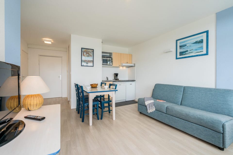 Apartment | Living room