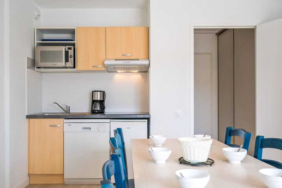 Apartment | Dining