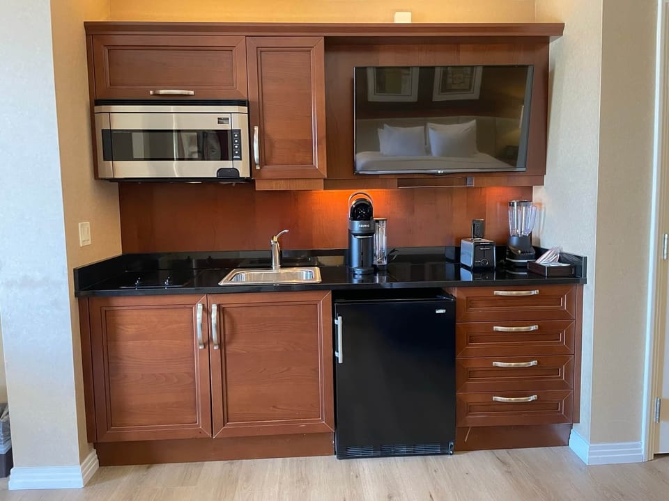 Kitchenette
