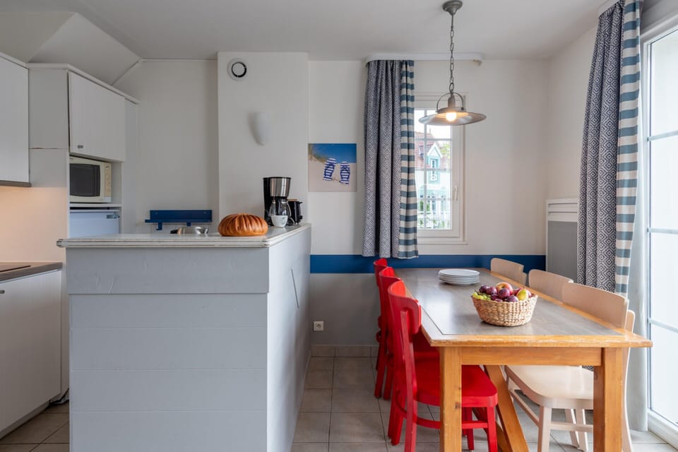 House | Dining