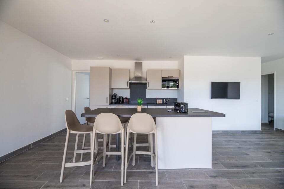 House | Dining