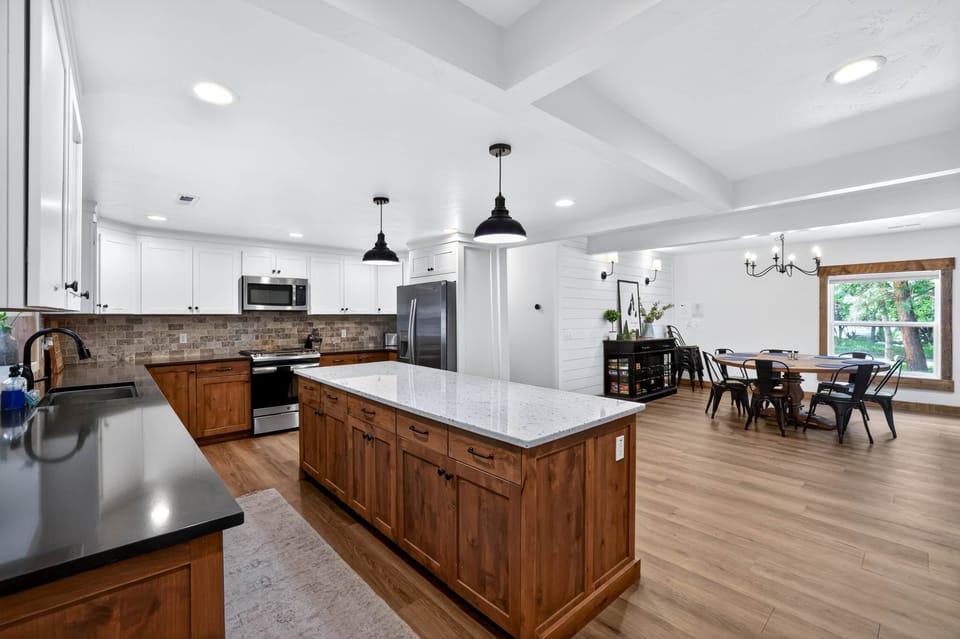 Entertainers Kitchen