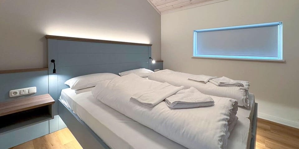 House | 3 bedrooms, individually furnished