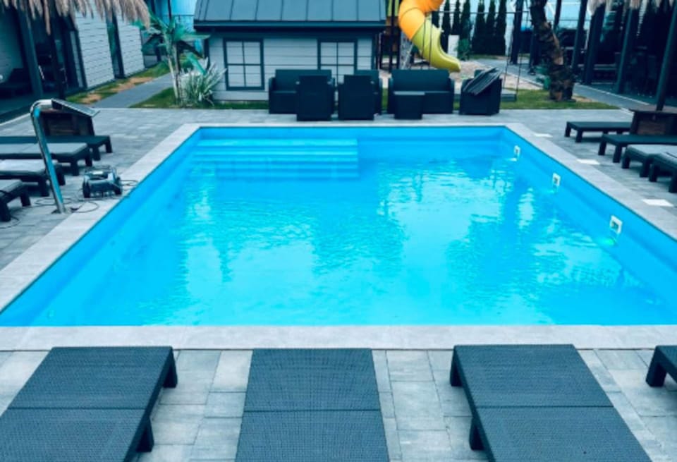House | Pool | Outdoor pool