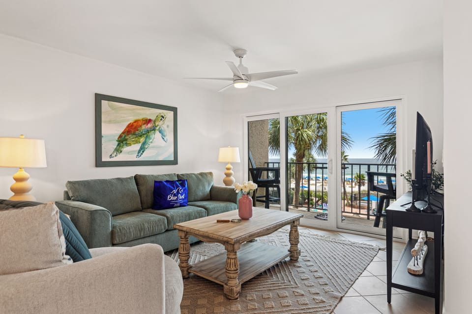 Condo, Multiple Beds, Ocean View (The Summerhouse 203A) | Living area