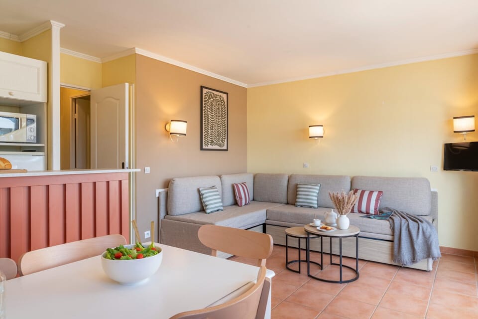 Apartment | Living room