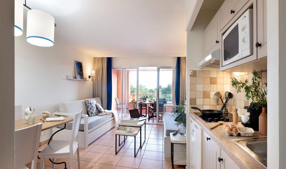 Apartment | Living room