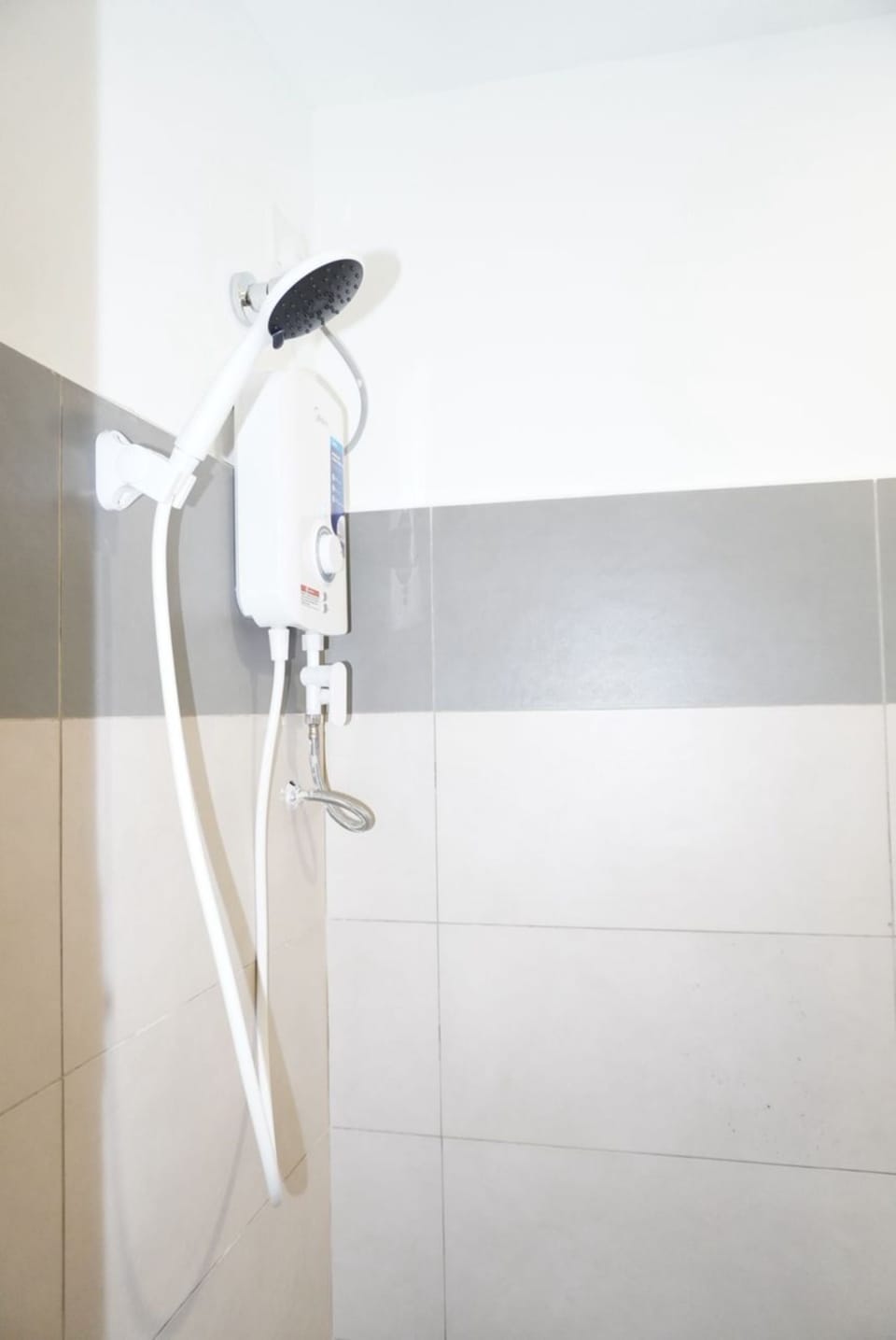 Premium Room | Bathroom | Shower