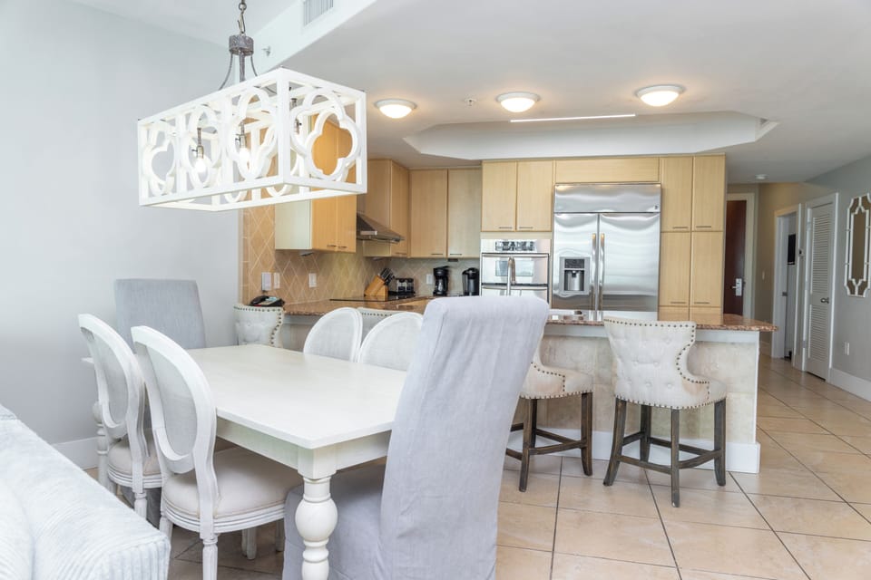Caribe Resort C306 Dining Room