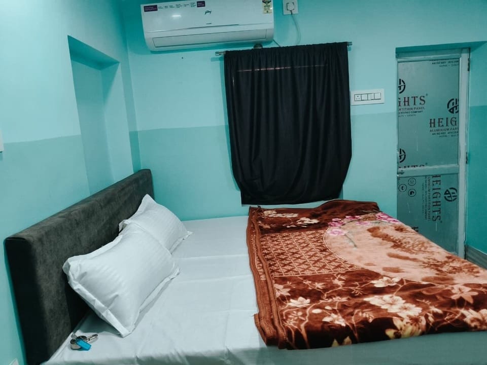 Deluxe Single Room | Free WiFi