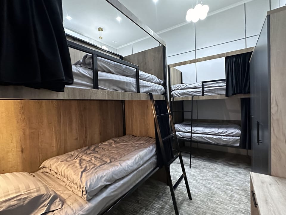 Comfort Shared Dormitory | Blackout drapes, WiFi (free)