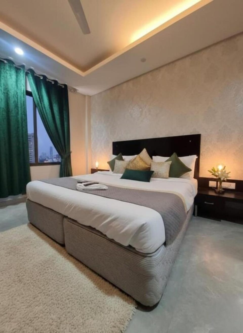 Deluxe Room | Desk, laptop workspace, free WiFi